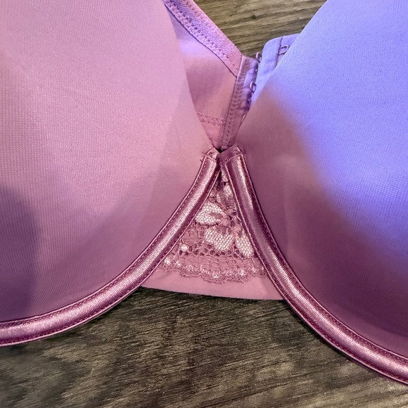 Vanity Fair Beauty Back Full Figure Underwire Bra Lavender Purple 76528 42D - Picture 4 of 5